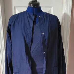 Butter Soft Stretch Scrubs Set in Navy Blue